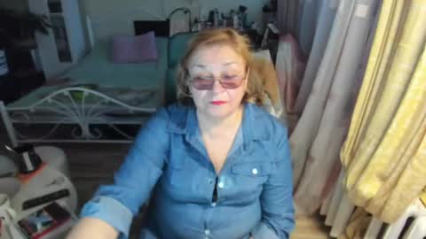 Flowerlower online show from April 2026 05:09:02 PM