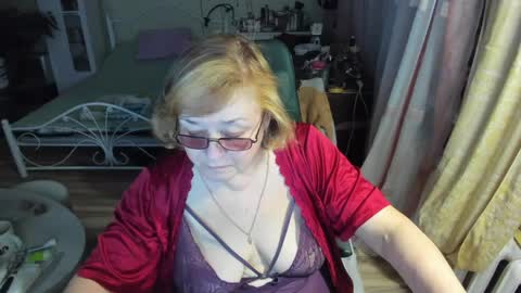 Flowerlower online show from April 2026 07:07:02 PM