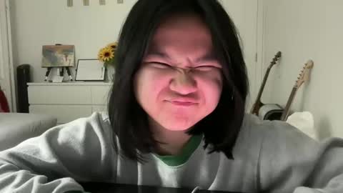 flowerlvr online show from January 2025 04:48:01 AM