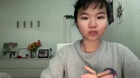 flowerlvr online show from January 2025 10:11:02 PM