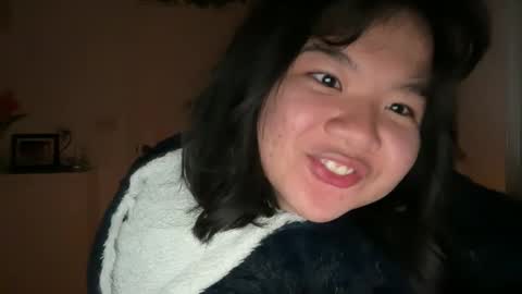 flowerlvr online show from February 2025 04:05:01 AM