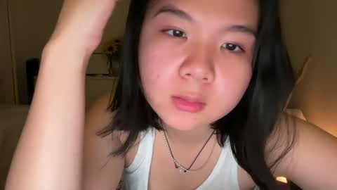 flowerlvr online show from February 2025 03:06:01 AM