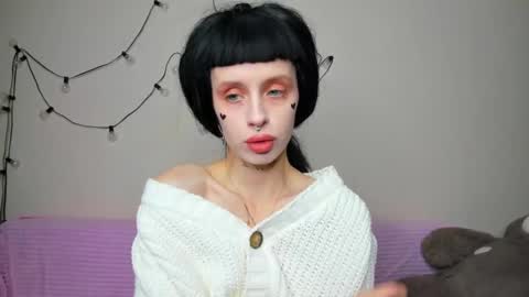 Flower online show from October 2025 03:00:01 PM