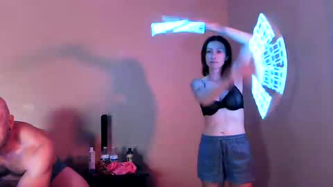flowmiedaddy_petiegirllana online show from July 2026 02:47:01 AM