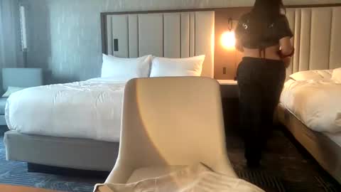 flprincess23 online show from October 2025 05:10:02 PM