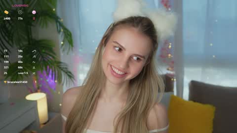 Adeline online show from December 2024 08:07:02 AM