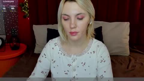 Snapshot of fluffy_monica chatting on January 2025 01:29:01 AM Monica online show from January 2025 01:29:01 AM