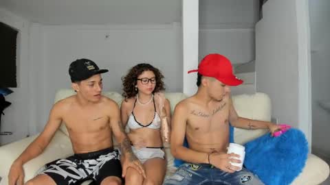 fluvercat online show from April 2026 02:15:02 AM