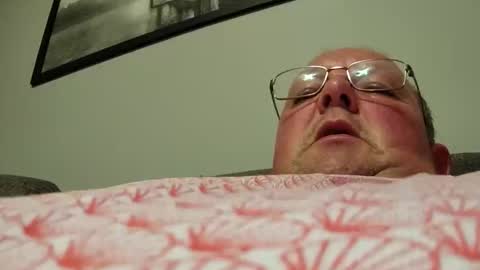 focusfuker online show from April 2026 11:25:01 PM