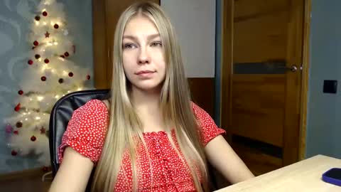 Snapshot of fofhcf chatting on January 2025 10:20:02 PM Molli Ready for any play with you. Hottest show in pvt Help a student earn big tokens online show from January 2025 10:20:02 PM
