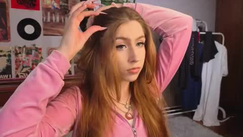 Snapshot of fondadellacioppa chatting on October 2025 01:09:01 PM fondadellacioppa online show from October 2025 01:09:01 PM