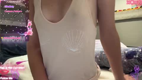 Elaine online show from October 2025 07:59:01 PM