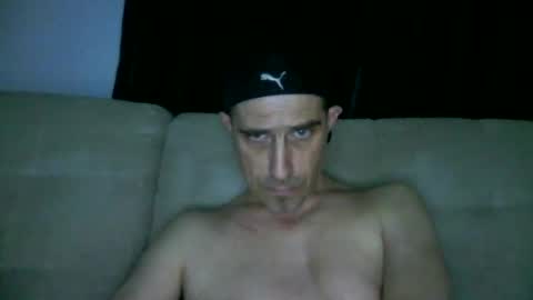 Snapshot of fouraide42 chatting on February 2025 07:55:01 AM fouraide42 online show from February 2025 07:55:01 AM