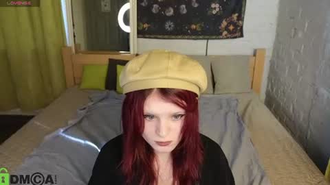 Snapshot of fox_cutee chatting on August 2026 01:09:01 AM Fox online show from August 2026 01:09:01 AM