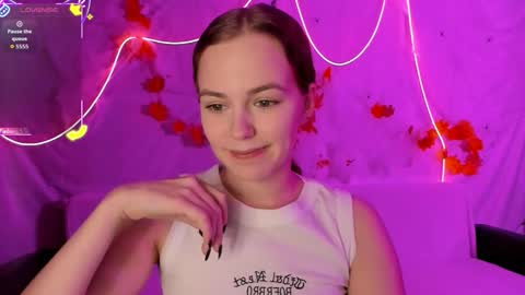 Lisa online show from November 2025 07:01:02 PM