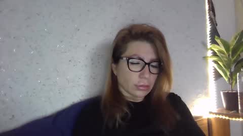 fox_red_lady7 online show from February 2025 07:49:02 AM