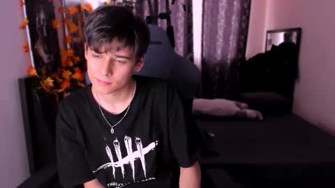 Foxicfu online show from December 2025 08:12:01 AM