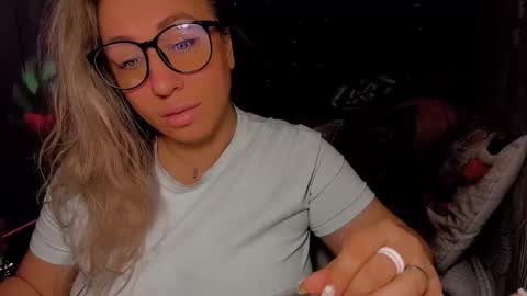 Kris online show from December 2025 02:06:01 AM