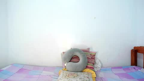 Rianne online show from January 2025 11:49:02 AM