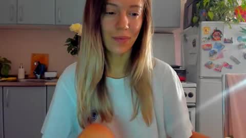 Foxy online show from October 2025 12:13:01 AM