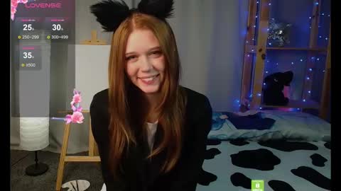 Kira online show from March 2025 09:35:01 PM