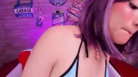 Miss Rhenna online show from December 2025 12:25:02 PM