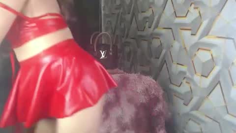 Snapshot of foxy_shantal chatting on September 2025 03:00:02 PM foxy_shantal online show from September 2025 03:00:02 PM