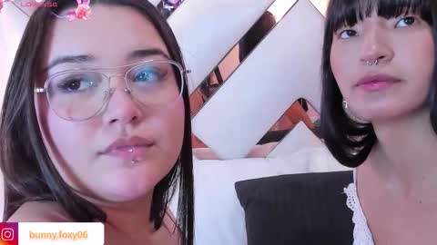 FOXY AND BUNNY online show from November 2025 04:49:01 AM