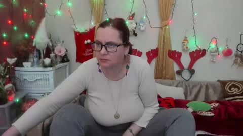 foxydesiree online show from December 2024 02:43:02 AM