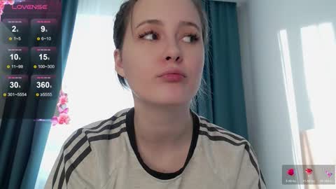 Kate online show from November 2025 06:02:02 AM