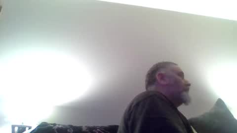 foxyfang online show from September 2025 02:17:01 AM