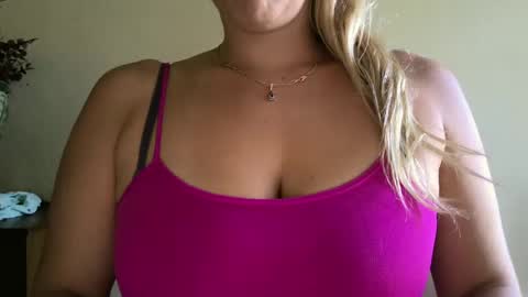 foxyfaye1 online show from September 2025 09:20:02 PM