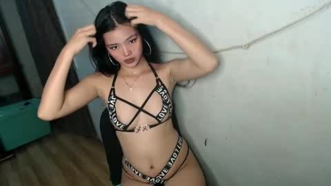 foxygoddess19 online show from January 2025 01:59:02 PM