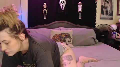 Mallory Koxx online show from October 2025 06:09:01 PM