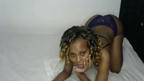 foxypennyy online show from February 2025 08:16:01 AM