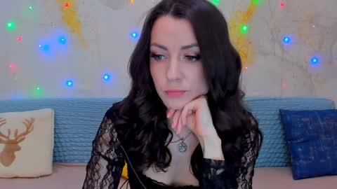 Foxy online show from May 2026 12:10:01 PM