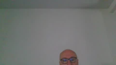 Snapshot of fra94 chatting on June 2026 12:30:01 PM fra94 online show from June 2026 12:30:01 PM