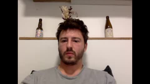 Snapshot of francaiiiiis chatting on October 2025 12:11:01 PM francaiiiiis online show from October 2025 12:11:01 PM