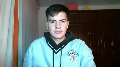Snapshot of franccesco_699 chatting on December 2024 11:18:02 PM franccesco_699 online show from December 2024 11:18:02 PM