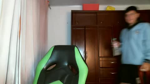 Snapshot of franccesco_699 chatting on December 2024 11:24:01 PM franccesco_699 online show from December 2024 11:24:01 PM