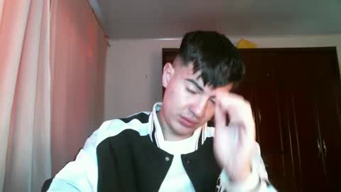 Snapshot of franccesco_699 chatting on December 2024 06:27:02 PM franccesco_699 online show from December 2024 06:27:02 PM