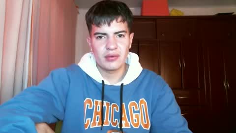 Snapshot of franccesco_699 chatting on December 2024 03:53:02 PM franccesco_699 online show from December 2024 03:53:02 PM