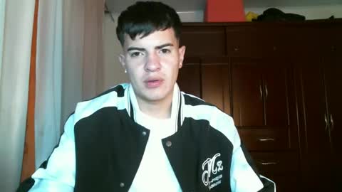 Snapshot of franccesco_699 chatting on December 2024 01:01:02 AM franccesco_699 online show from December 2024 01:01:02 AM