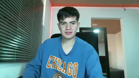 Snapshot of franccesco_699 chatting on January 2025 05:01:01 PM franccesco_699 online show from January 2025 05:01:01 PM