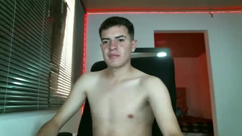 Snapshot of franccesco_699 chatting on February 2025 05:41:02 PM franccesco_699 online show from February 2025 05:41:02 PM