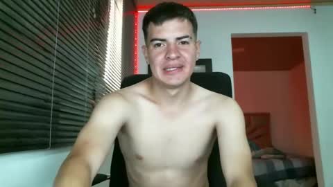 Snapshot of franccesco_699 chatting on February 2025 04:15:02 PM franccesco_699 online show from February 2025 04:15:02 PM