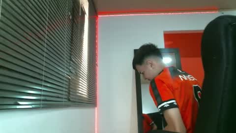 Snapshot of franccesco_699 chatting on March 2025 04:44:02 PM franccesco_699 online show from March 2025 04:44:02 PM