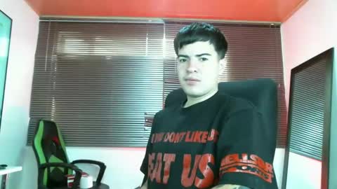 Snapshot of franccesco_699 chatting on September 2025 04:51:02 PM franccesco_699 online show from September 2025 04:51:02 PM