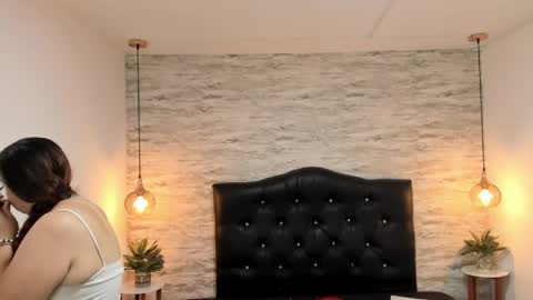          online show from April 2026 03:31:02 PM