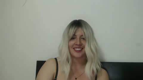 Snapshot of francescaasmith chatting on February 2025 05:55:01 AM Francesca online show from February 2025 05:55:01 AM